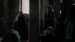 extant_GameOfThrones_1x09-Baelor_0753