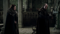extant_GameOfThrones_1x09-Baelor_0831