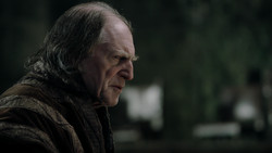 extant_GameOfThrones_1x09-Baelor_0843