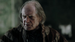 extant_GameOfThrones_1x09-Baelor_0858
