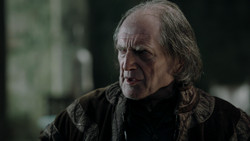 extant_GameOfThrones_1x09-Baelor_0859