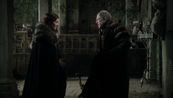 extant_GameOfThrones_1x09-Baelor_0884