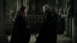 extant_GameOfThrones_1x09-Baelor_0885