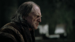 extant_GameOfThrones_1x09-Baelor_0935