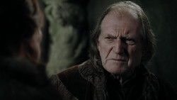 extant_GameOfThrones_1x09-Baelor_0985