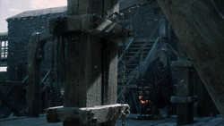 extant_GameOfThrones_1x09-Baelor_0991