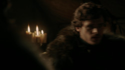 extant_GameOfThrones_1x09-Baelor_1607