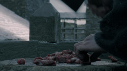 extant_GameOfThrones_1x09-Baelor_1672