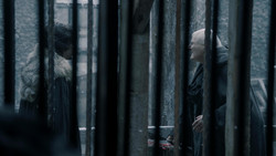 extant_GameOfThrones_1x09-Baelor_1704