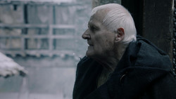 extant_GameOfThrones_1x09-Baelor_1789