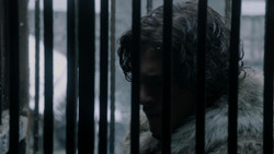 extant_GameOfThrones_1x09-Baelor_1803
