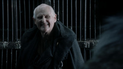 extant_GameOfThrones_1x09-Baelor_1896