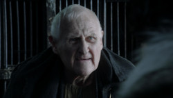 extant_GameOfThrones_1x09-Baelor_1909