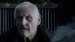 extant_GameOfThrones_1x09-Baelor_1976