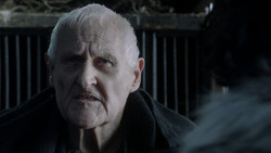 extant_GameOfThrones_1x09-Baelor_2000