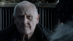extant_GameOfThrones_1x09-Baelor_2003