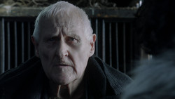 extant_GameOfThrones_1x09-Baelor_2004