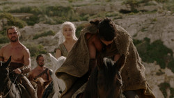 extant_GameOfThrones_1x09-Baelor_2100