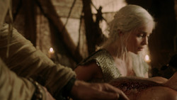 extant_GameOfThrones_1x09-Baelor_2822