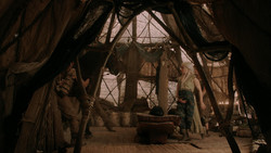 extant_GameOfThrones_1x09-Baelor_3229