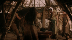 extant_GameOfThrones_1x09-Baelor_3261