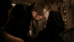 extant_GameOfThrones_1x09-Baelor_3269