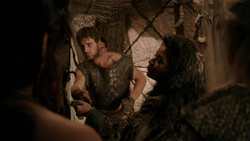 extant_GameOfThrones_1x09-Baelor_3272