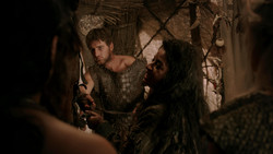 extant_GameOfThrones_1x09-Baelor_3273
