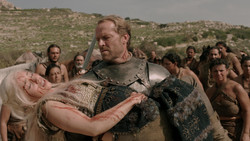 extant_GameOfThrones_1x09-Baelor_3566