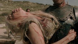 extant_GameOfThrones_1x09-Baelor_3572
