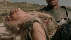 extant_GameOfThrones_1x09-Baelor_3573