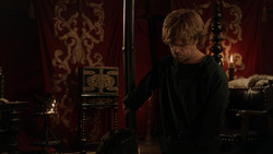 extant_GameOfThrones_1x09-Baelor_4039
