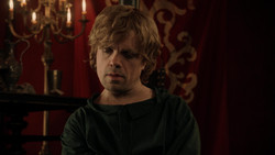 extant_GameOfThrones_1x09-Baelor_4187