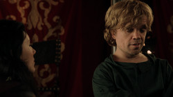 extant_GameOfThrones_1x09-Baelor_4318