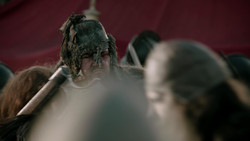 extant_GameOfThrones_1x09-Baelor_4544