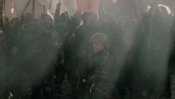 extant_GameOfThrones_1x09-Baelor_4577