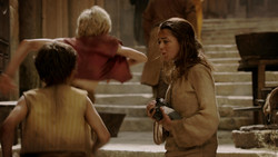extant_GameOfThrones_1x09-Baelor_5178