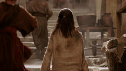 extant_GameOfThrones_1x09-Baelor_5197