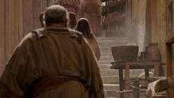 extant_GameOfThrones_1x09-Baelor_5203