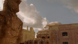extant_GameOfThrones_1x09-Baelor_5249