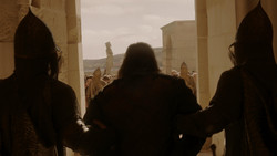 extant_GameOfThrones_1x09-Baelor_5261