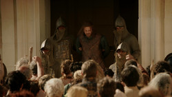 extant_GameOfThrones_1x09-Baelor_5269