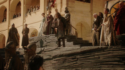 extant_GameOfThrones_1x09-Baelor_5432