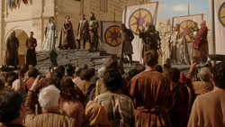 extant_GameOfThrones_1x09-Baelor_5519