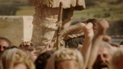 extant_GameOfThrones_1x09-Baelor_5658
