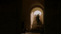 extant_GameOfThrones_1x10-FireAndBlood_0087