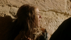 extant_GameOfThrones_1x10-FireAndBlood_0096