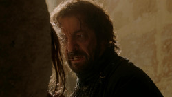 extant_GameOfThrones_1x10-FireAndBlood_0101