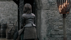extant_GameOfThrones_1x10-FireAndBlood_0202