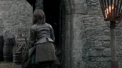 extant_GameOfThrones_1x10-FireAndBlood_0204